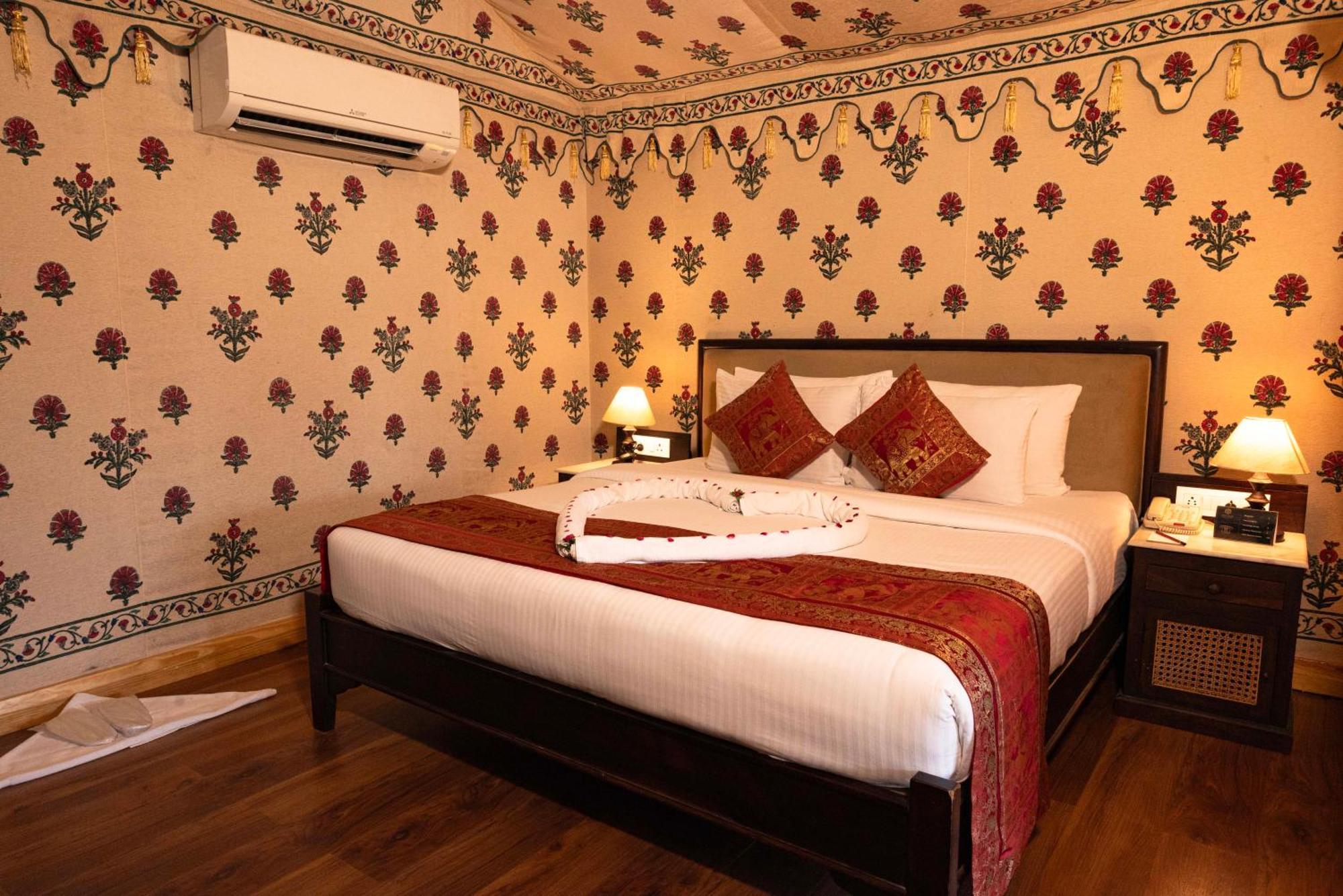 Resort Om Benares,